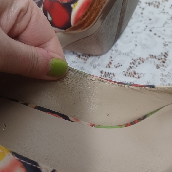 Nine West Peep Toe Pumps - Picture 11 of 11